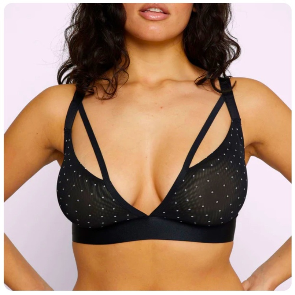 NWT Parade Silky Mesh Strappy Triangle Bralette Size 1+ (34DD)